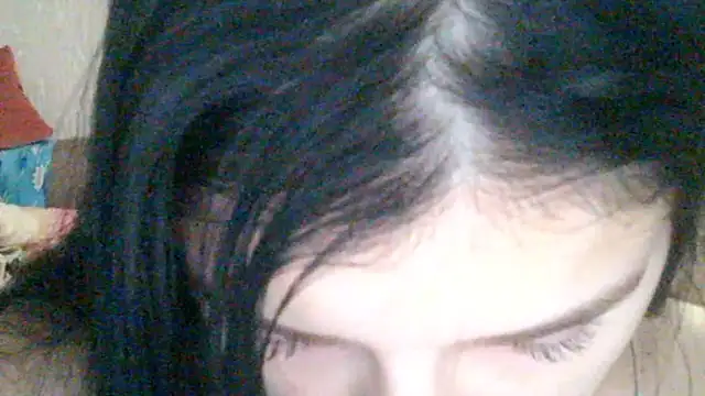 Casey_Jeannie's web cam