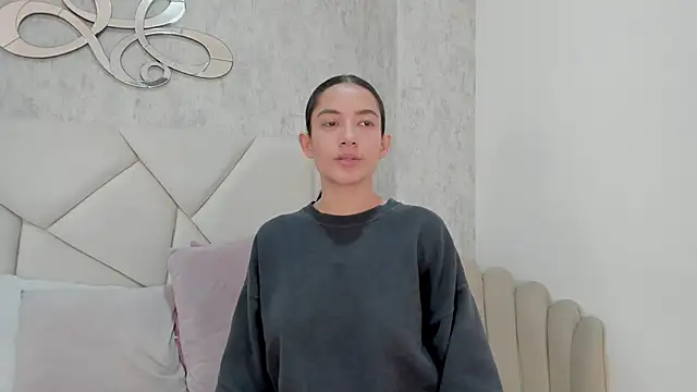 Skylerwhite02's cam snapshot