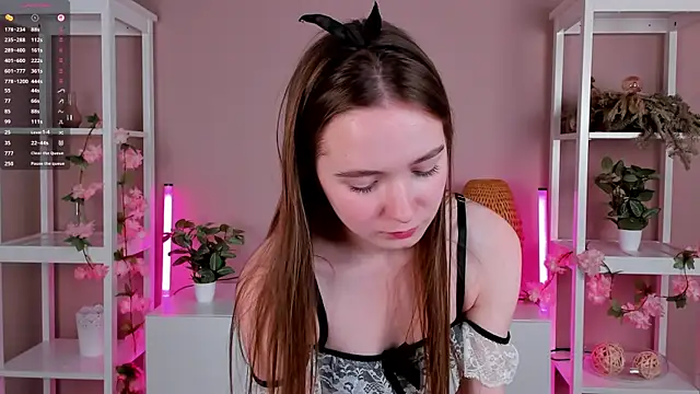 LittleCutieSandy's cam snapshot