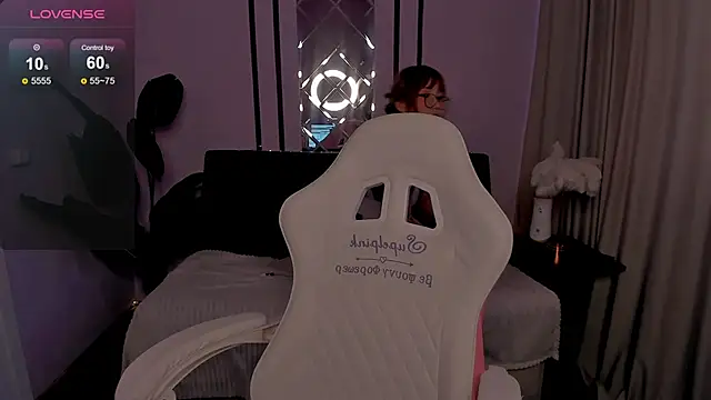 Erica_Asti's cam snapshot