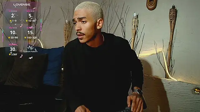 MarcusRain_ live sex cam