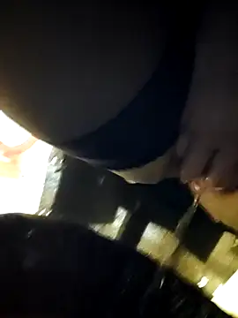 ialnuyoa_h's cam snapshot