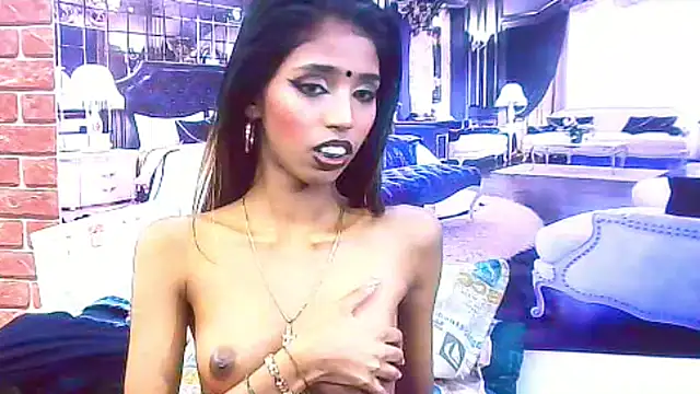 IndianSexySlender's cam snapshot