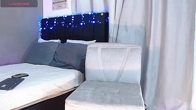 Matteo12_ live sex cam