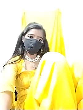 Cute-Naavya's cam snapshot