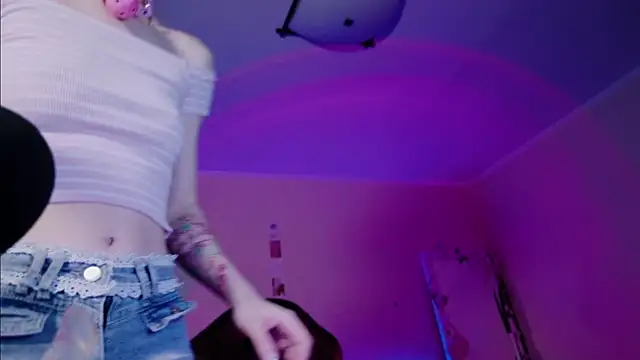 Ebfaafret's cam snapshot