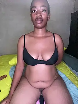 Curvyslut92's cam snapshot