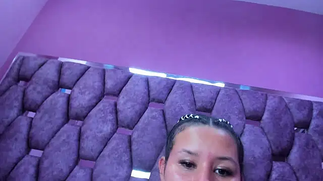 AlaSmith's cam snapshot