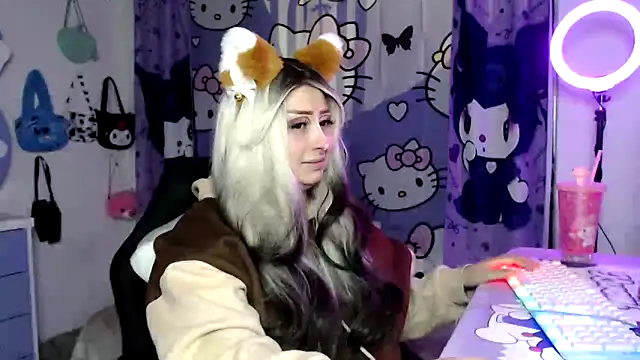 lussyevans24's cam snapshot