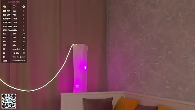 AlberthaEscue's cam snapshot