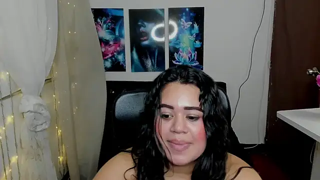 oliviia_cute's cam snapshot