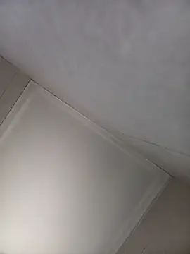 UNCLEZESTYY's cam snapshot