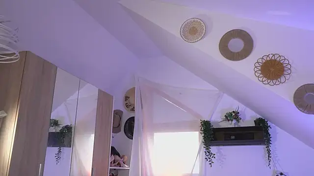 Amaliamour's cam snapshot