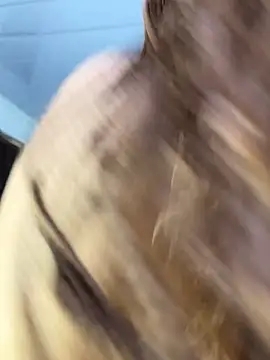 Iam-Sharifa's cam snapshot