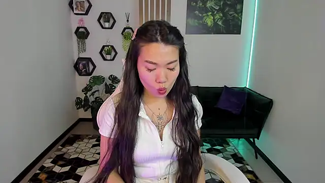 LunaPurrr's cam snapshot