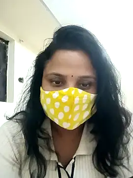 Shikha-mehra7's cam snapshot