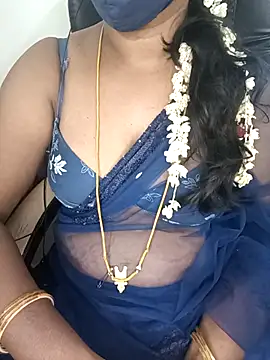 Tamil-hotwife's cam snapshot