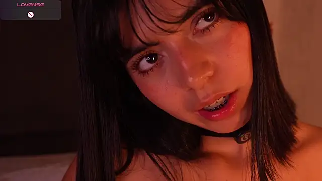 NicolRoss_'s cam snapshot