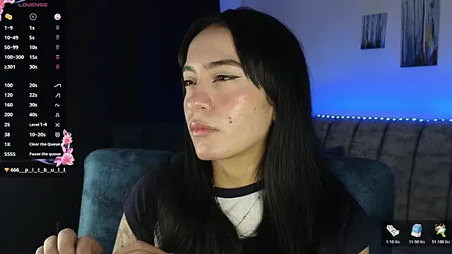 ZaraDames_'s cam snapshot