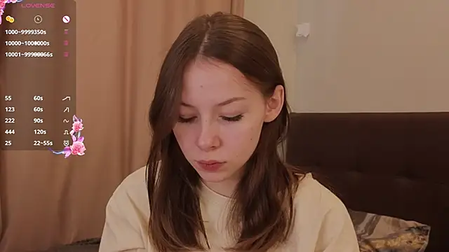 BlushinBloom's cam snapshot