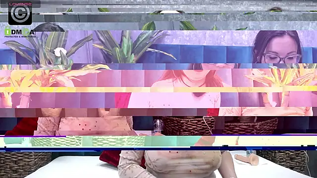 Roxie_Anne's cam snapshot