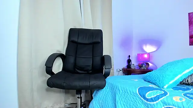 ashly_pnik1's cam snapshot