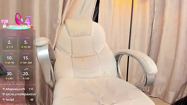 cleeo_nile live sex cam