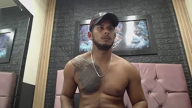 Chris_Dick23's cam snapshot