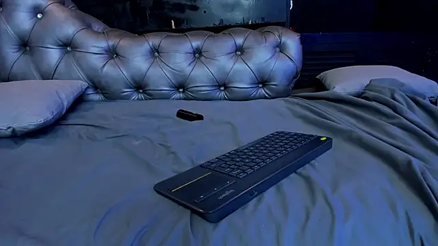 HeellBoy_'s cam snapshot