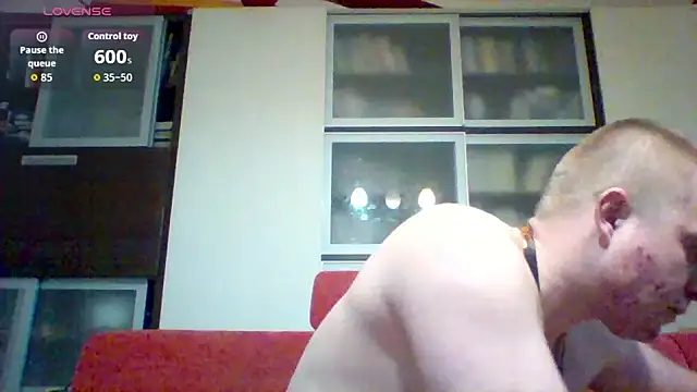 Matttthees live sex cam