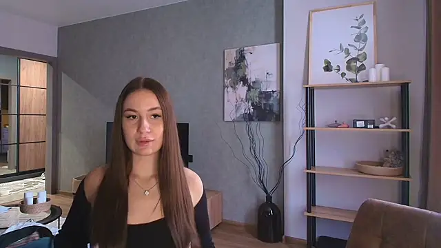 MayaGlow's cam snapshot