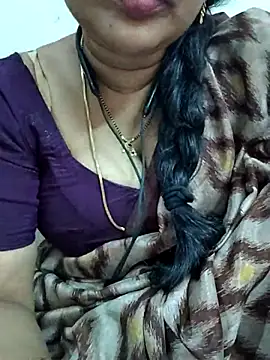 Srilakshmi_telugu's cam snapshot