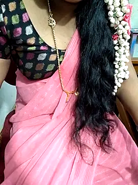 lolida69thamil's cam snapshot