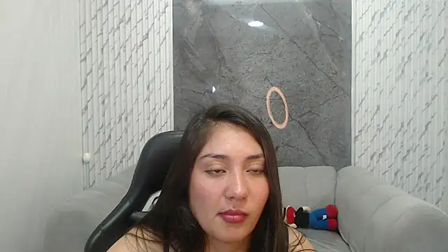 Ivony18_b's cam snapshot