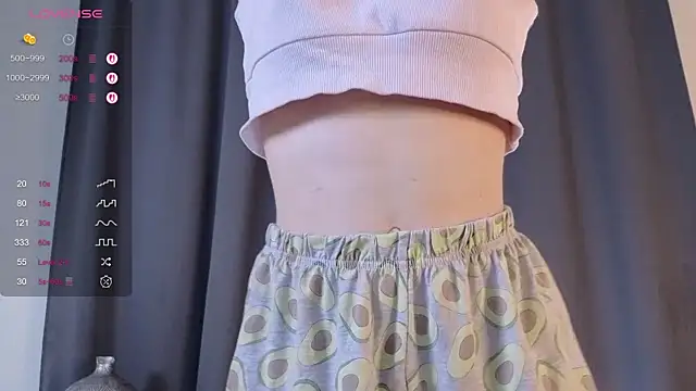 Ruth_Benson's cam snapshot