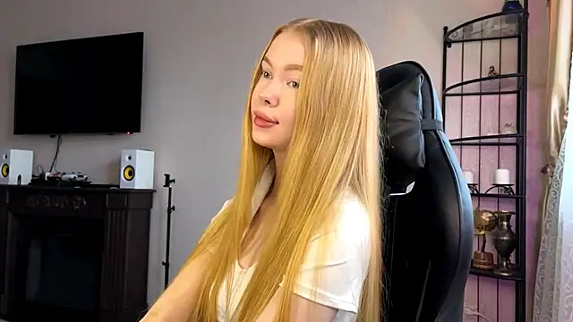 RaguelNicksons's cam snapshot