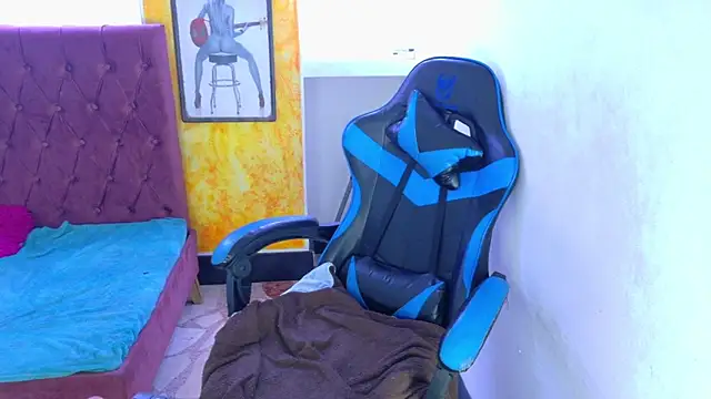 _Emmaa_Harper's cam snapshot