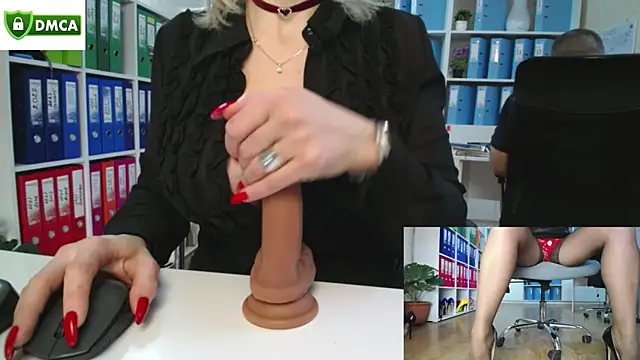 secret-office live sex cam