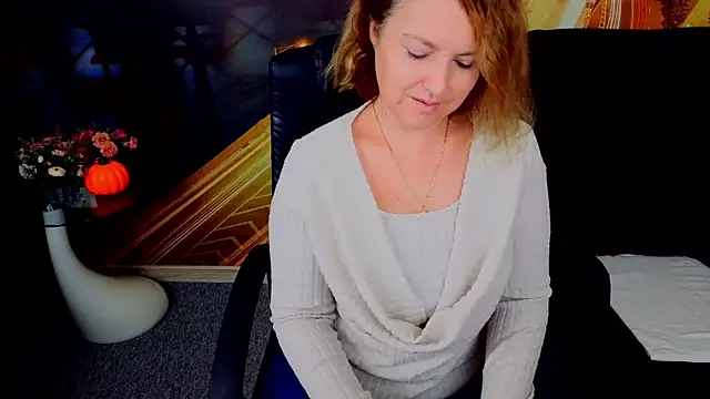 EmmaxPark's cam snapshot