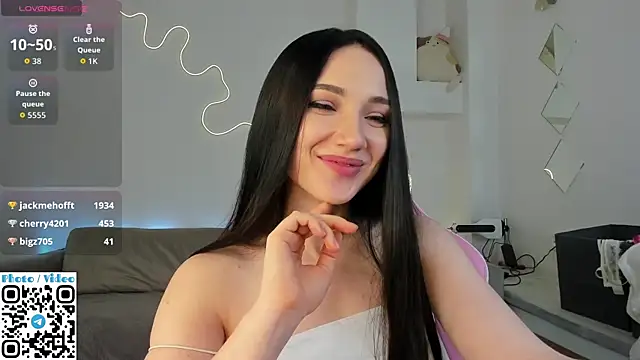 Helen_Spark's cam snapshot