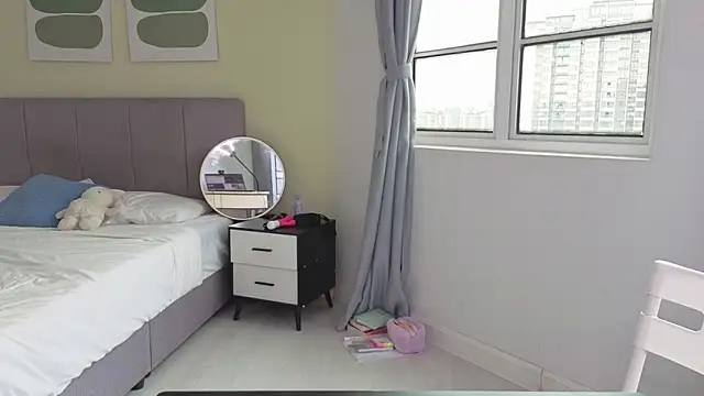 TammiLou live sex cam