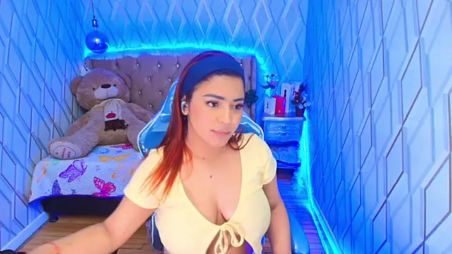 NicolleTaylor's cam snapshot