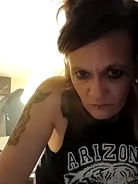 renegade_vyxxen's cam snapshot