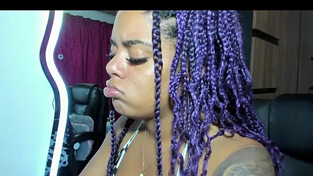 ladyrd1's cam snapshot