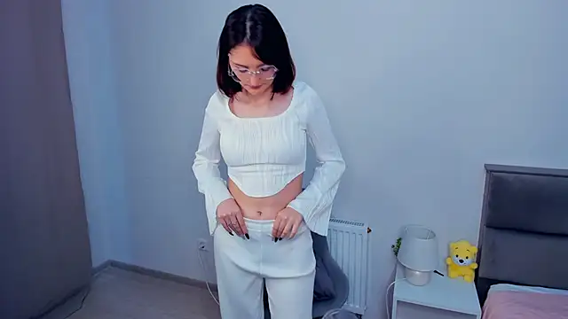 LorrieDegonia's cam snapshot