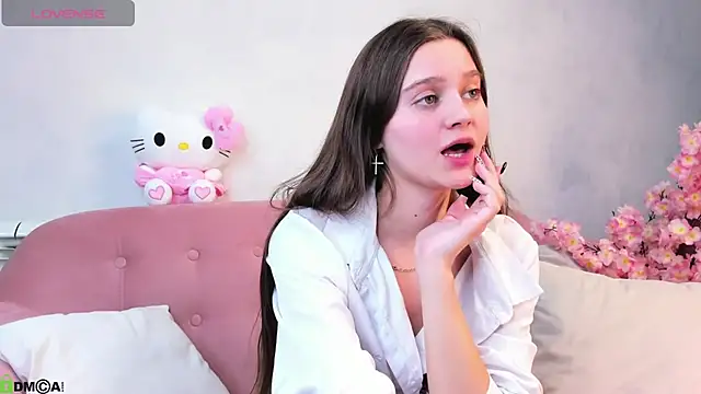 Renesmy_Black's cam snapshot