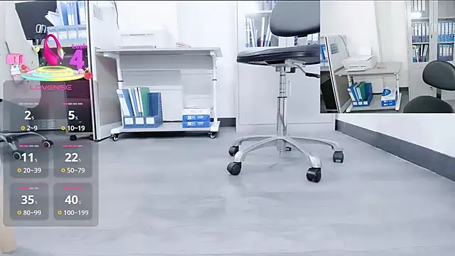 Saffron_10 live sex cam