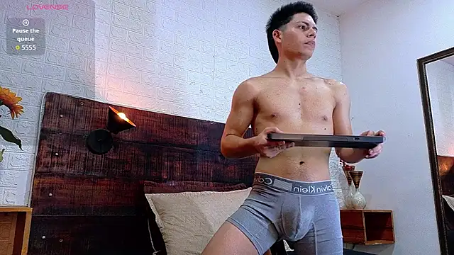 JhosuaVega live sex cam