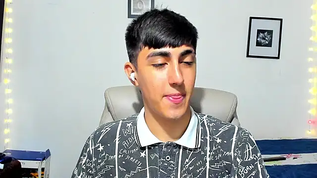 babymaik live sex cam