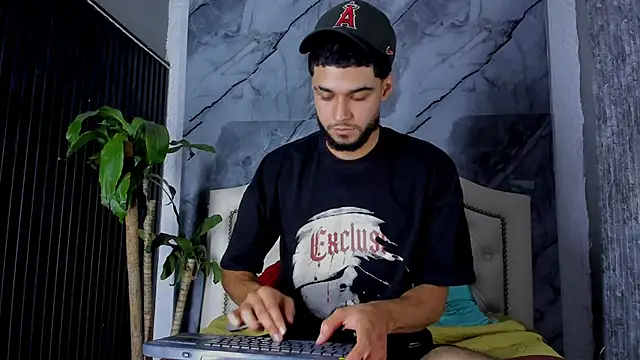 Bry_Dalton live sex cam